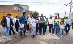 El alcalde Pepe Chedraui supervisa la rehabilitación vial de Aquiles Serdán