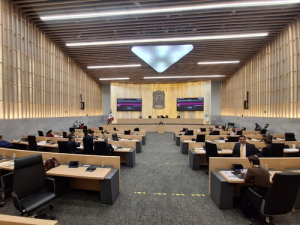 Piden interpretes y traductores en la FGE