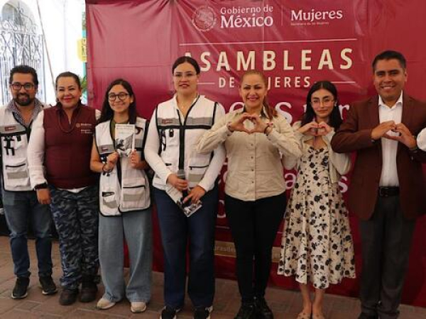 Puebla promueve organización colectiva para mujeres