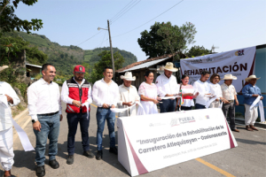 Queda inaugurada la construcción de la calle &quot;Nicolás Bravo&quot;