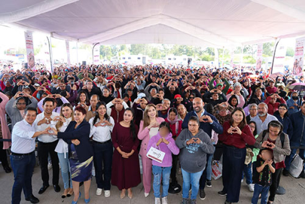 SEDIF Puebla entrega auditivos bilaterales