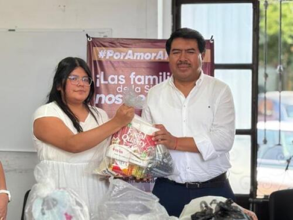Bienestar recolecta víveres para Sierra Norte