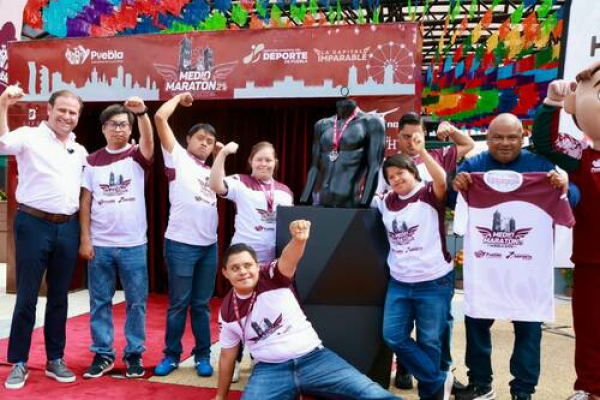 Medio Maratón 21K Puebla estrena playera y medalla