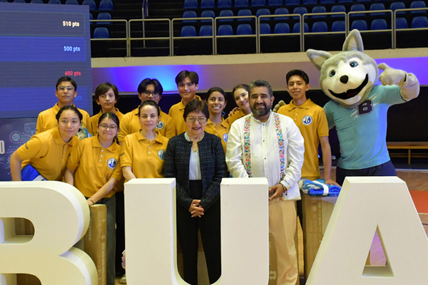 Bachillerato 5 de Mayo gana Olimpiada del Conocimiento