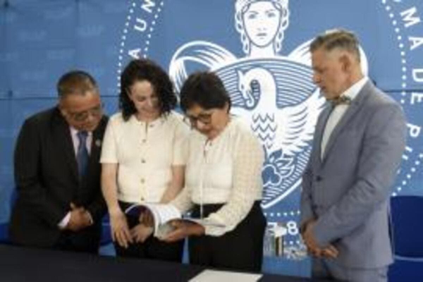 BUAP destaca consolidación del Bachillerato 5 de Mayo