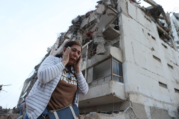 Sismo doble deja 164 muertos en Venezuela