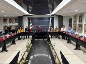 SEP mantiene diálogo con estudiantes normalistas