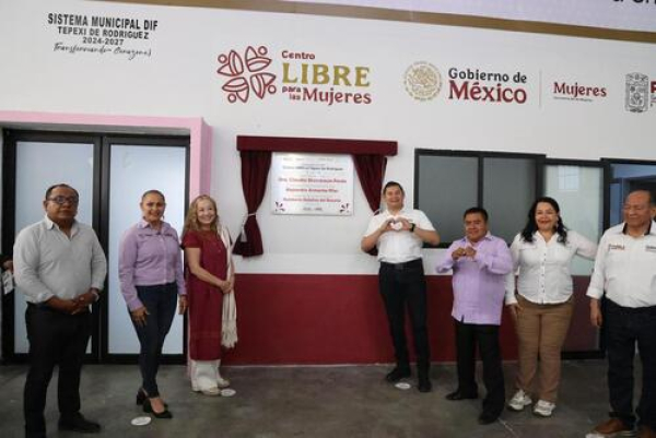 Alejandro Armenta inaugura Centro &quot;Libre&quot; en Tepexi
