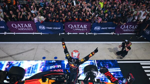 Máx Verstappen sigue en la pelea por el campeonato 