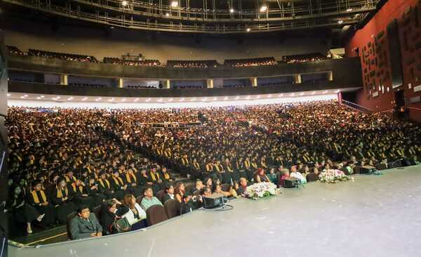 Se gradúan estudiantes del COBAEP Caleras