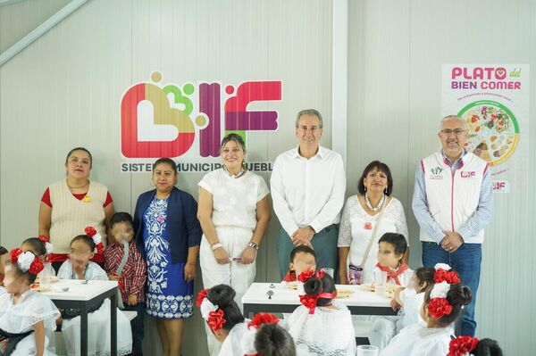 Supervisa Pepe Chedraui el desayunador "La Flor"