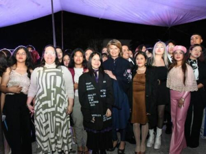 Impulsa UTH pasarela de modas &quot;New Age&quot;