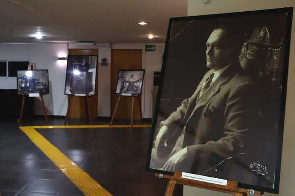 Exposición revive trayectoria de Gilberto Bosques