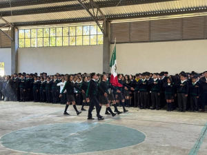 Arracan clases en Conalep Teziutl&aacute;n