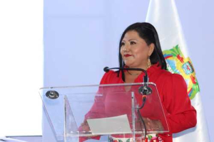 Araceli Celestino rinde 1er Informe Legislativo
