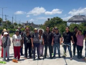 Deporte y Juventud participan en faena comunitaria en Aparicio