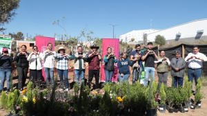 Norma Pimentel realiza reforestación en Almecatla