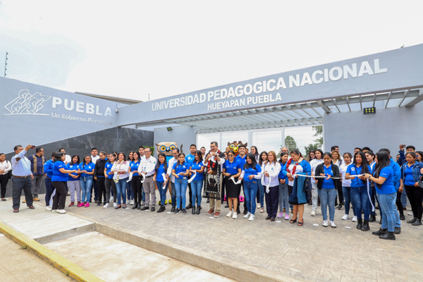 Queda inaugurada la Universidad Pedagógica Nacional en Hueyapan