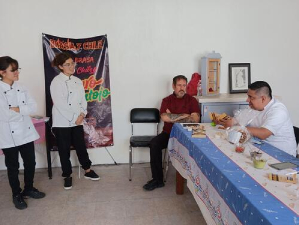 Elabora Gastronomía del SMDIF proyectos para sectores vulnerables