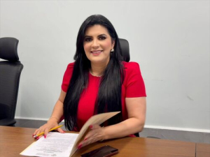 Reglas claras al trabajo extraordinario: Delfina Pozos