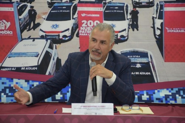 Puebla Capital habilita espacios para venta navideña