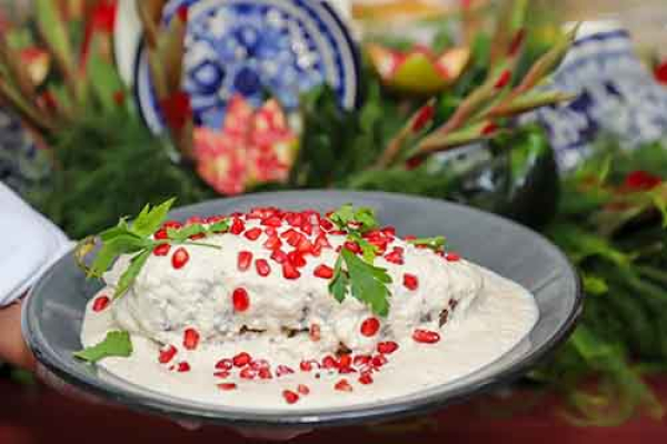 Habrá una muestra gastronómica de Chiles en Nogada en la Casa de Cultura