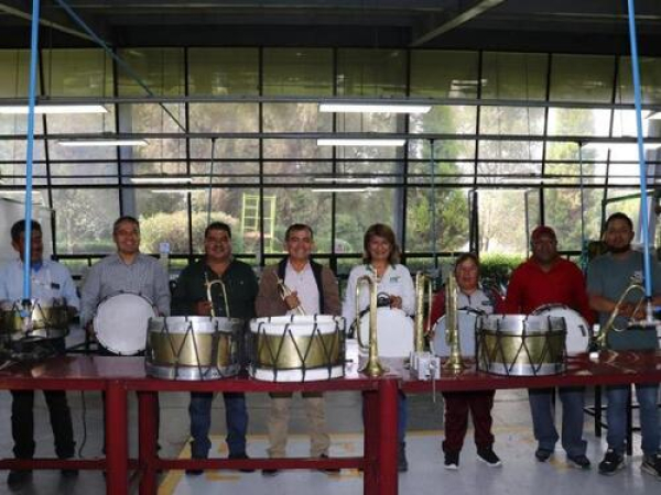 UTH colabora con estudiantes de Telesecundaria