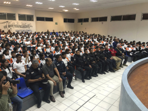 Estudiantes de San Pedro Cholula recibieron orientación para su integridad