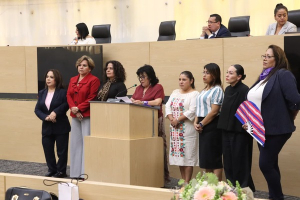 Congreso a favor de la lucha de las mujeres