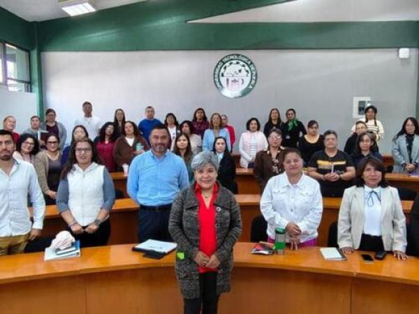 UTP capacita a su personal en materia de archivo