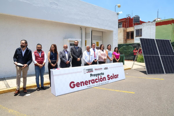 SEP instala paneles solares en escuelas