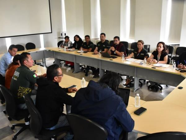 Gobierno Estatal se reúne con colectivos de búsqueda