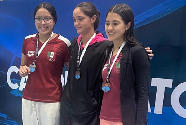 Titanes del Club Alpha suben al podio en el nacional de curso de natación