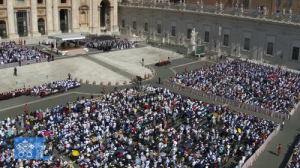 A los jóvenes: No esperen, respondan con entusiasmo a la llamada del Señor