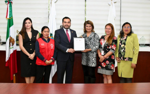 UTH y Cruz Roja suman esfuerzos por la salud de la comunidad