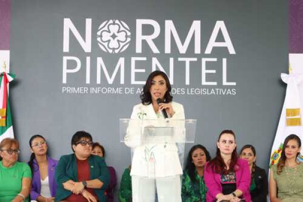 Norma Pimentel rinde su primer informe de trabajo en pro de la mujer