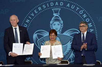 Diario de Puebla - Firma BUAP convenio de doble titulación