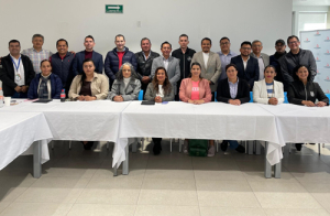 La Alianza Regional de Empresas y gobierno entrante se reúnen con Granjas Carroll de México