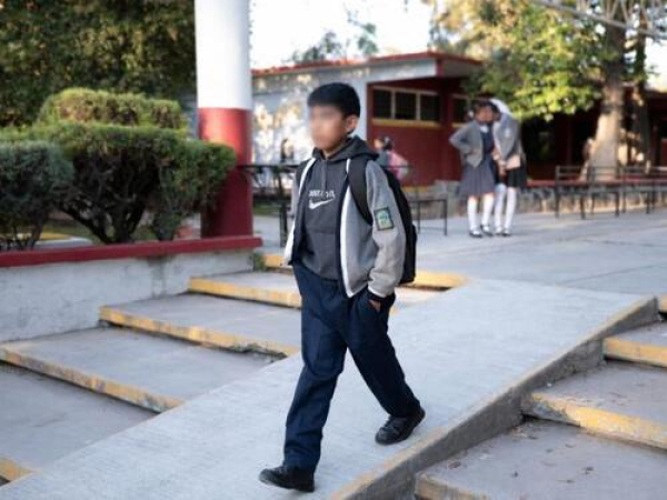 Horario de invierno llega a su fin: SEP