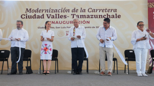 Se inaugura la carretera Valles - Tamazunchale en SLP