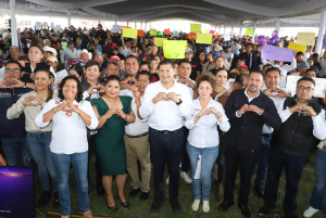 Llegan apoyos al campo y obra comunitaria a Tecamachalco