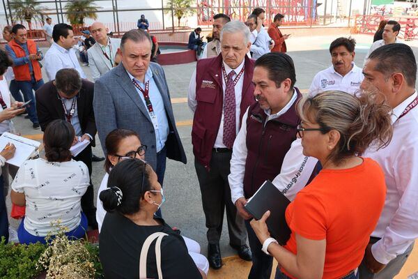 ISSSTEP y SEDIF mejoran apoyo a beneficiarios