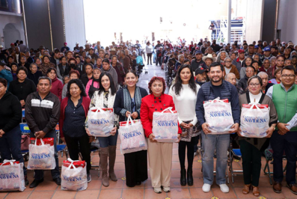 Inició entrega de Canastas Navideñas a familias de San Andrés Cholula