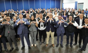 Entregan equipo nuevo al SICOM