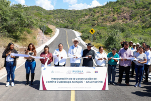 Se rehabilita la carretera Axochiapan - Huachinantla