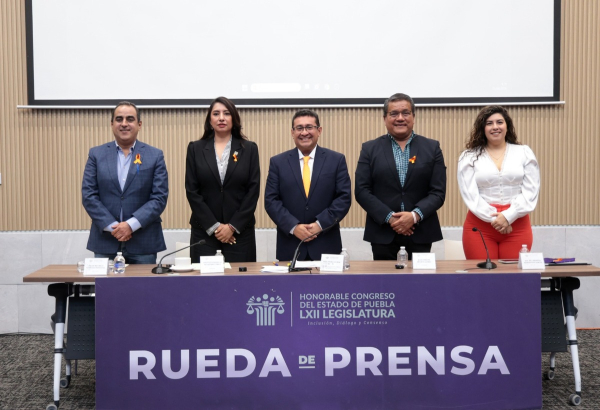 Refrendan compromiso contra la violencia hacia mujeres