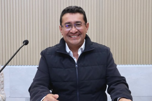 Respalda Pável Gaspar créditos de vivienda ISSSTEP