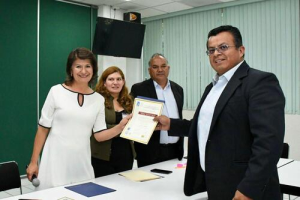 UTH reconoce a nuevos auditores internos