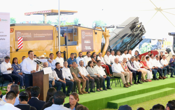 Puebla es premiado por PEMEX por la recuperación de hidrocarburos