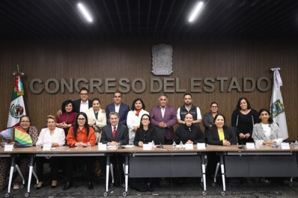 Congreso recibe a titular de SSa Estatal